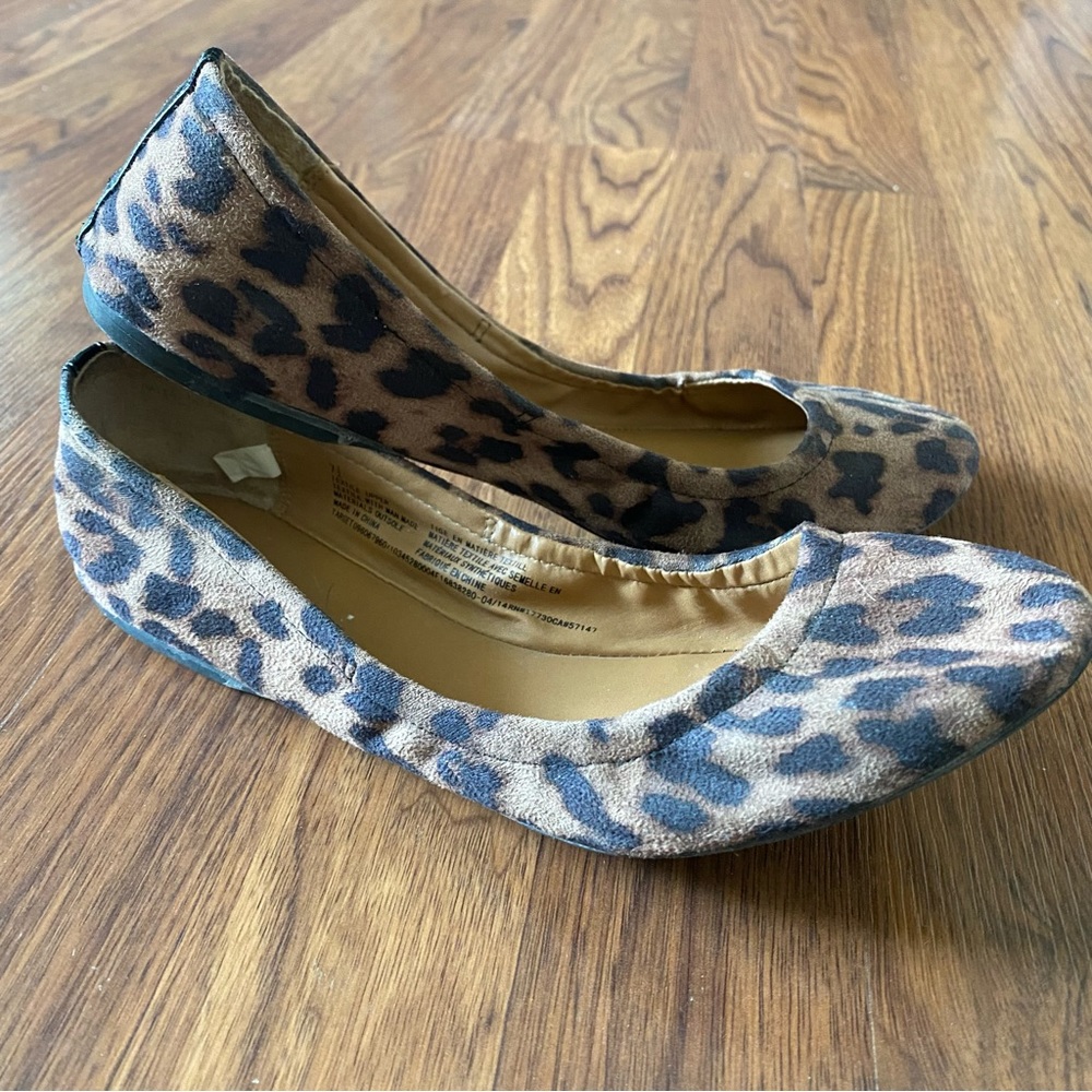 Mossimo size 7.5 cheetah print flats